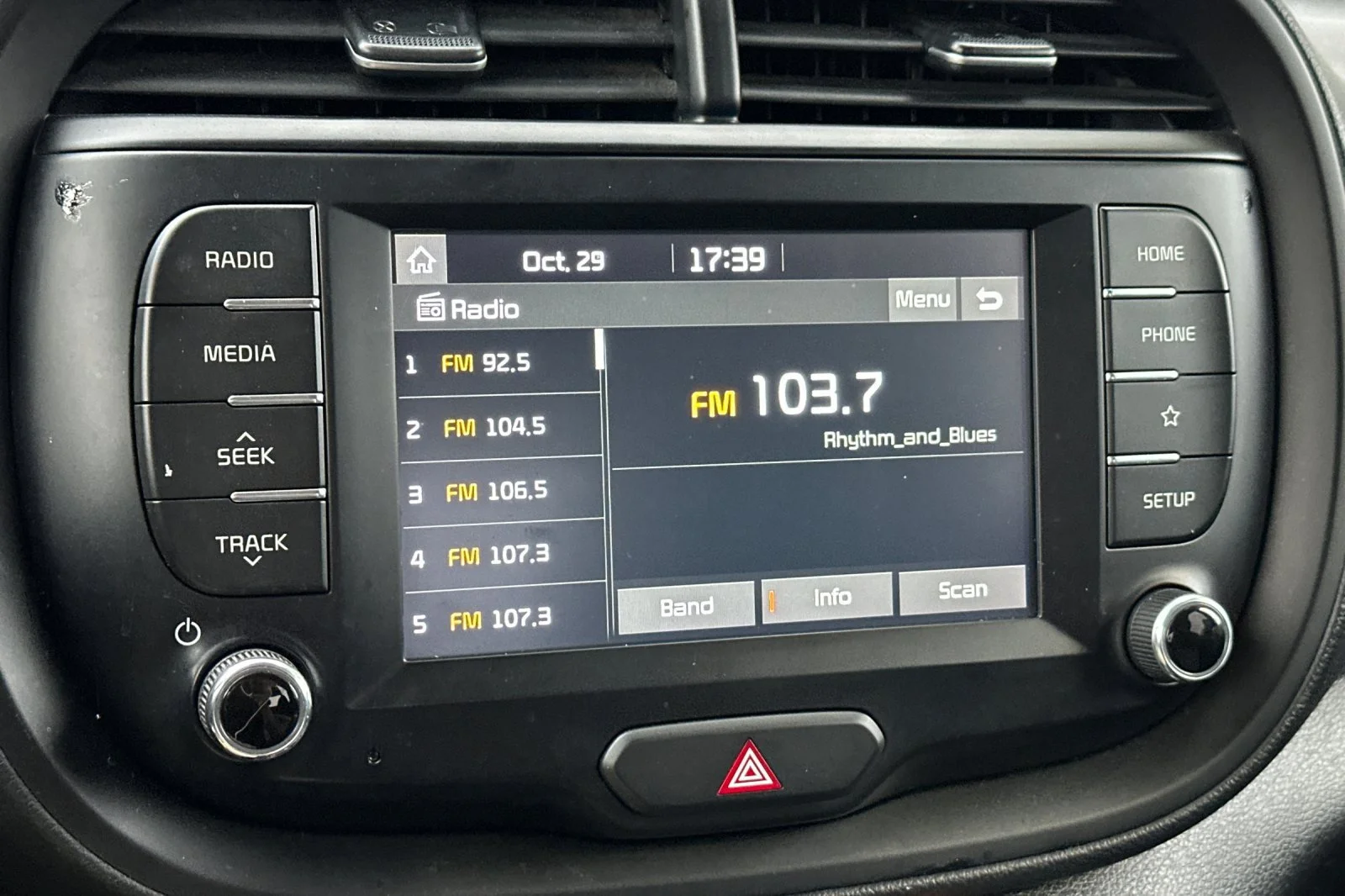 Used 2020 Black Kia LX image 18