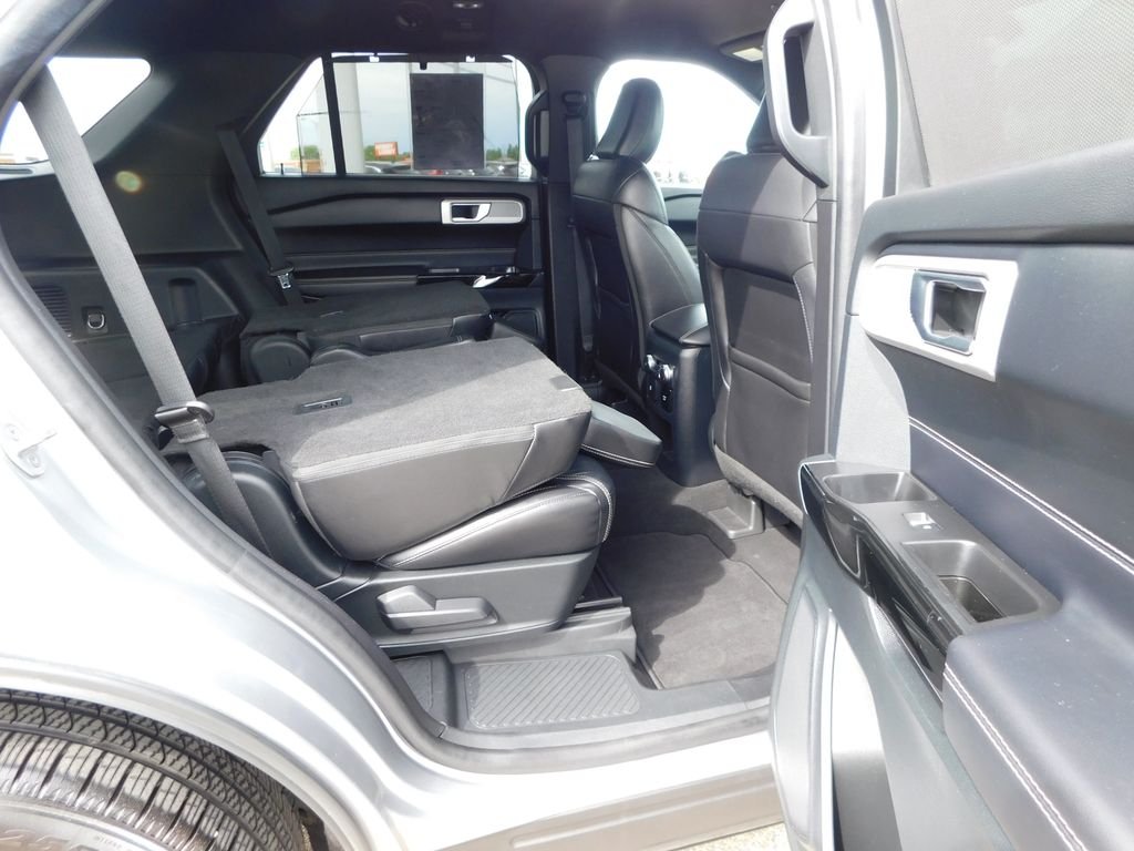 Used 2021 Silver Ford ST image 34