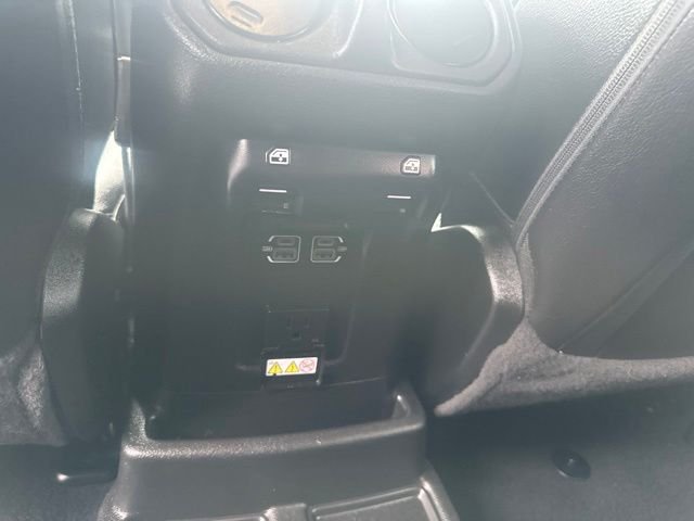 Used 2023  Jeep Sahara 4xe image 16