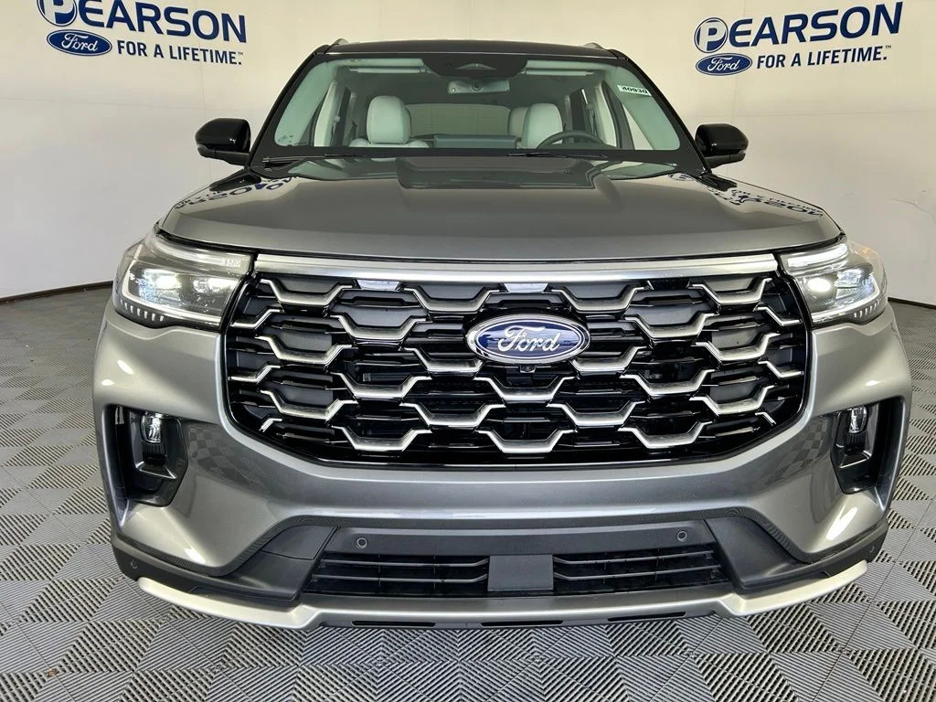 New 2026 Carbonized Gray Metallic Ford Platinum™ image 2