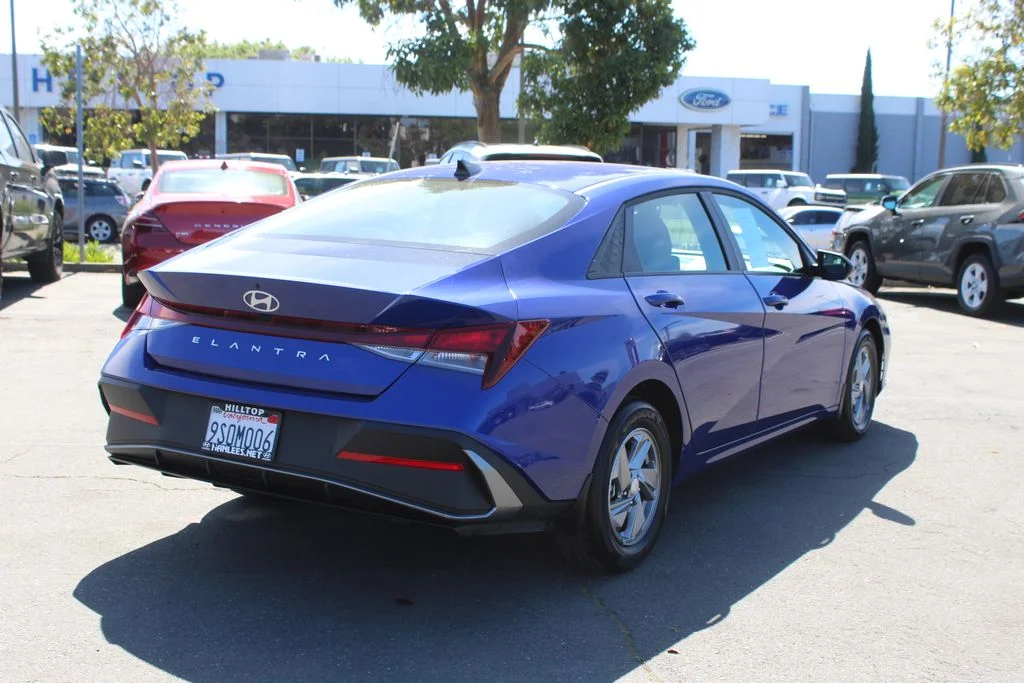 Certified Used 2025 Blue Hyundai SE image 7