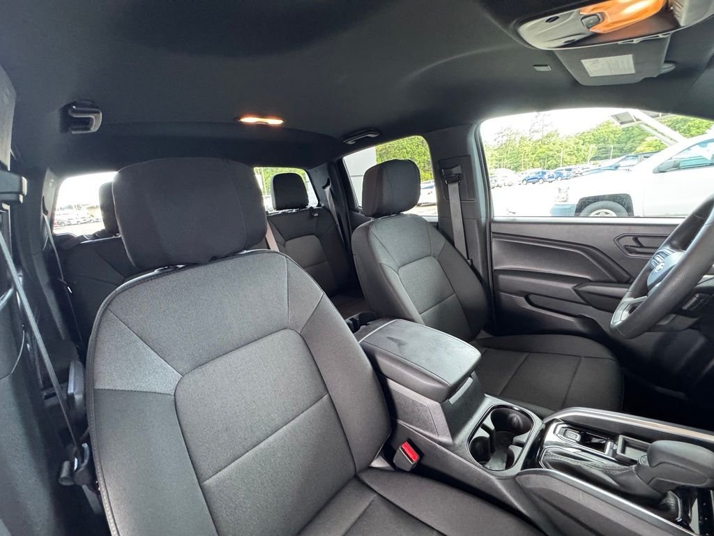 Used 2025 White Chevrolet Work Truck image 18