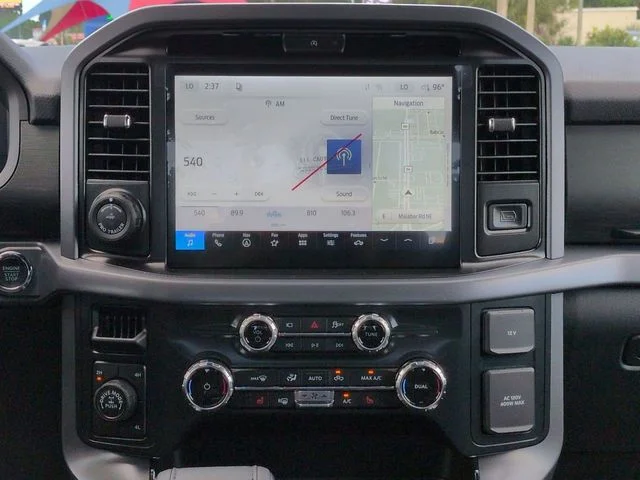 New 2026 Carbonized Gray Metallic Ford XLT image 19