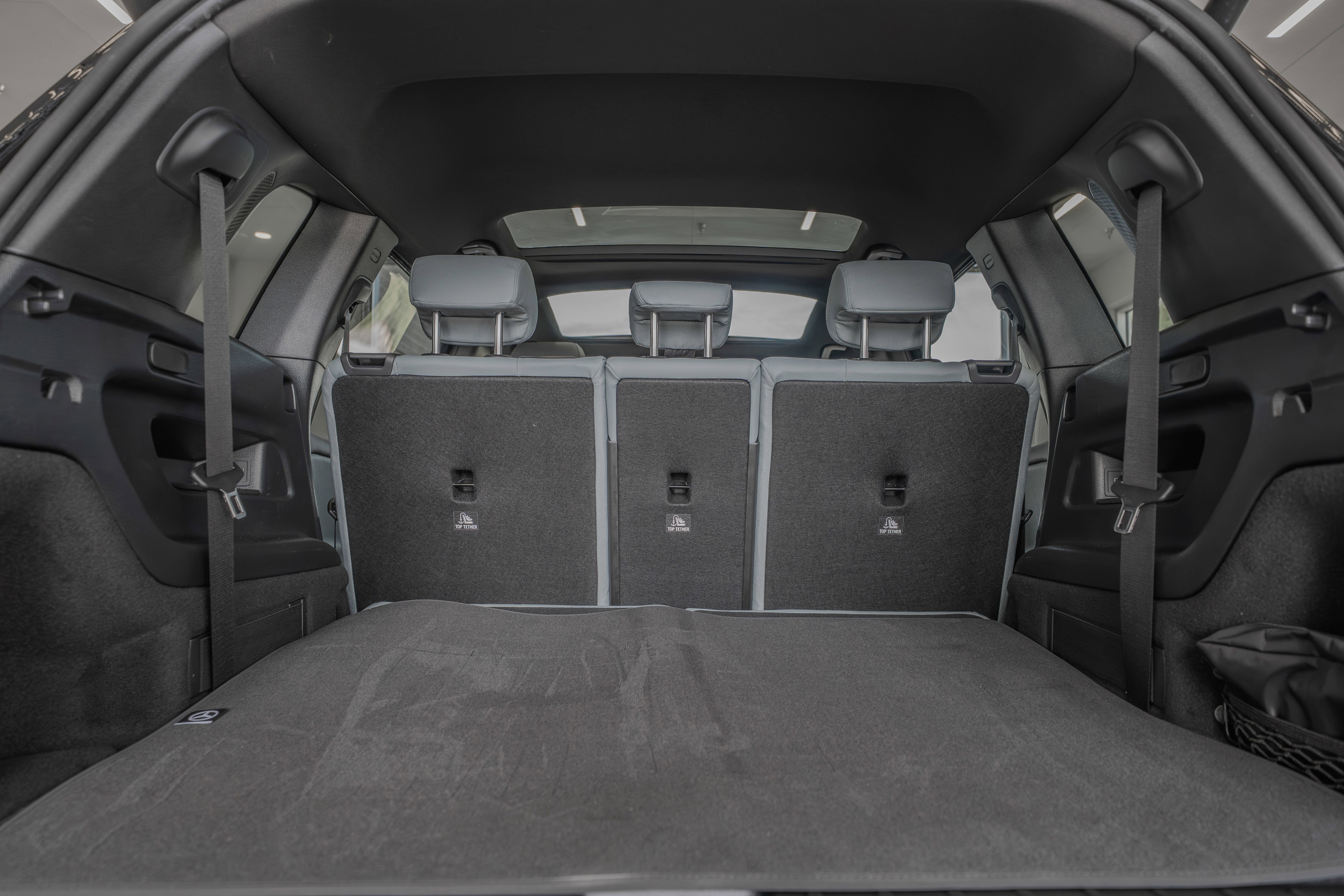 New 2026 Night Black Mercedes-Benz GLB 250 image 70
