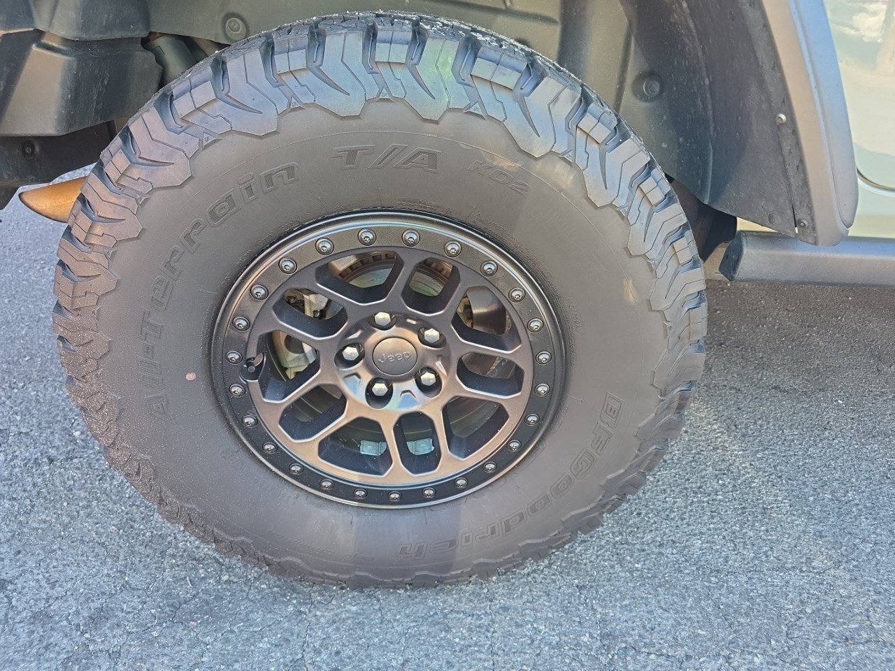 Used 2023 Earl Clearcoat Jeep Willys image 12
