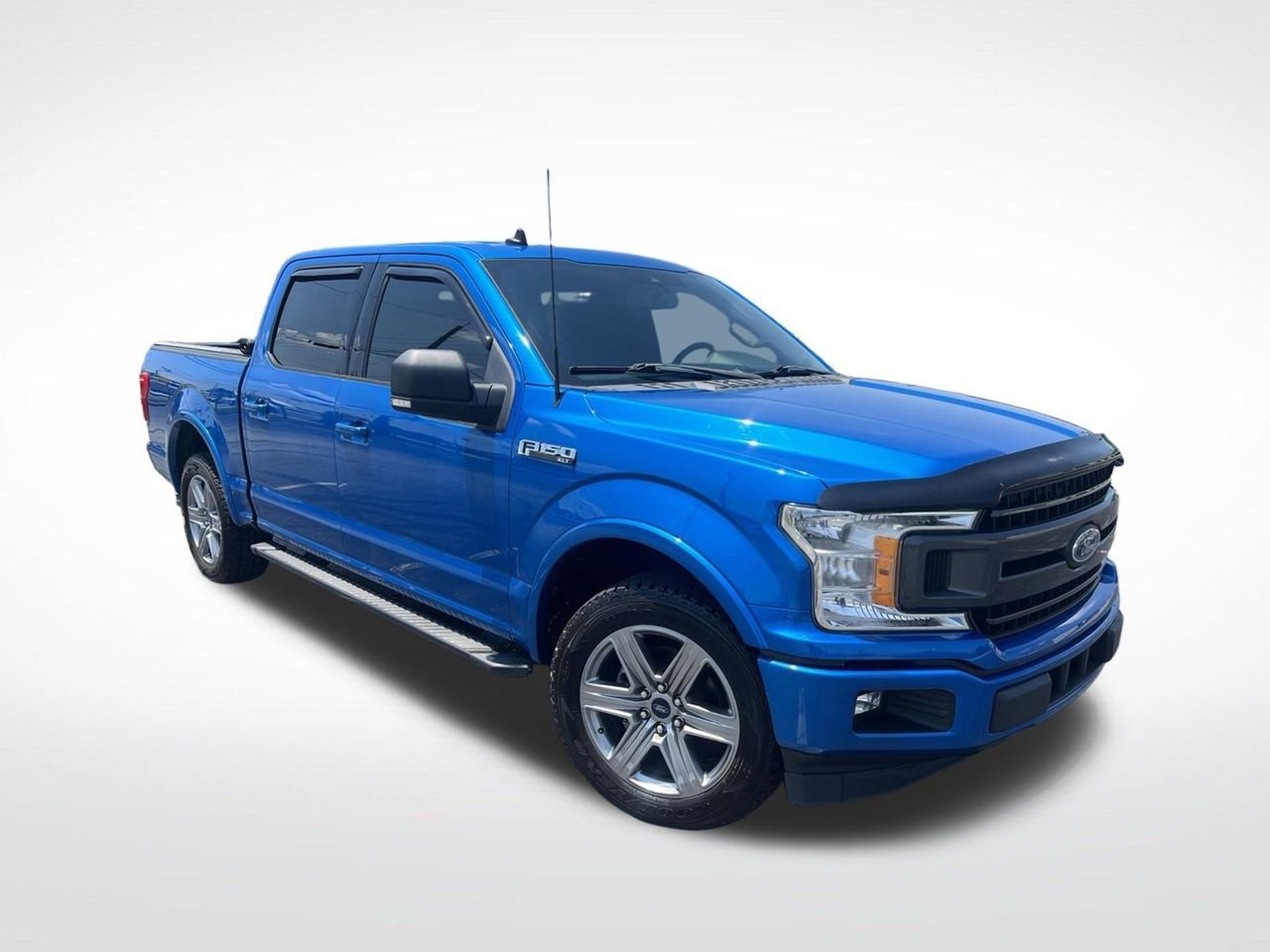 Used 2019 Blue Ford XLT image 9