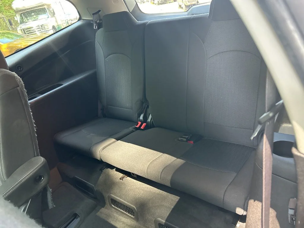Used 2015 Gold Chevrolet LT image 27
