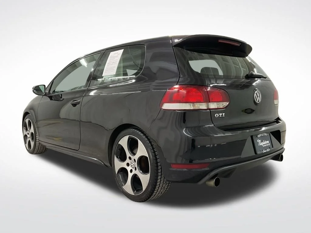 Used 2011 Volkswagen GTI Autobahn with VIN WVWEV7AJ0BW110229 for sale in Morton Grove, IL