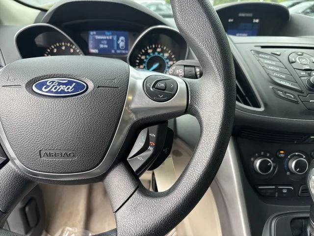 Used 2014 White Ford SE image 17
