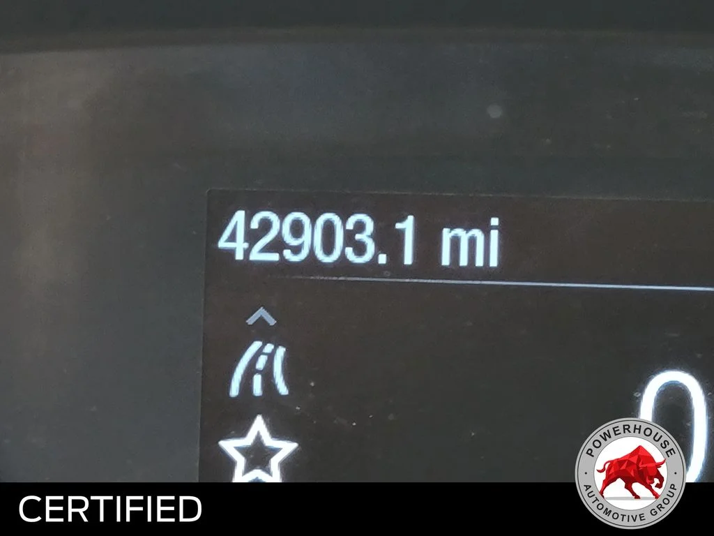 Used 2018 Red Ford SE image 36