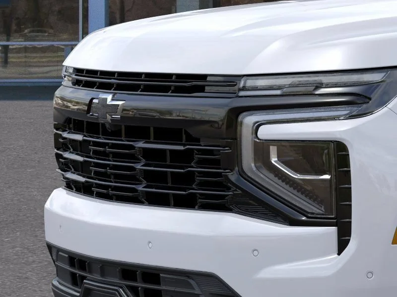 New 2026 Summit White Chevrolet RST image 13