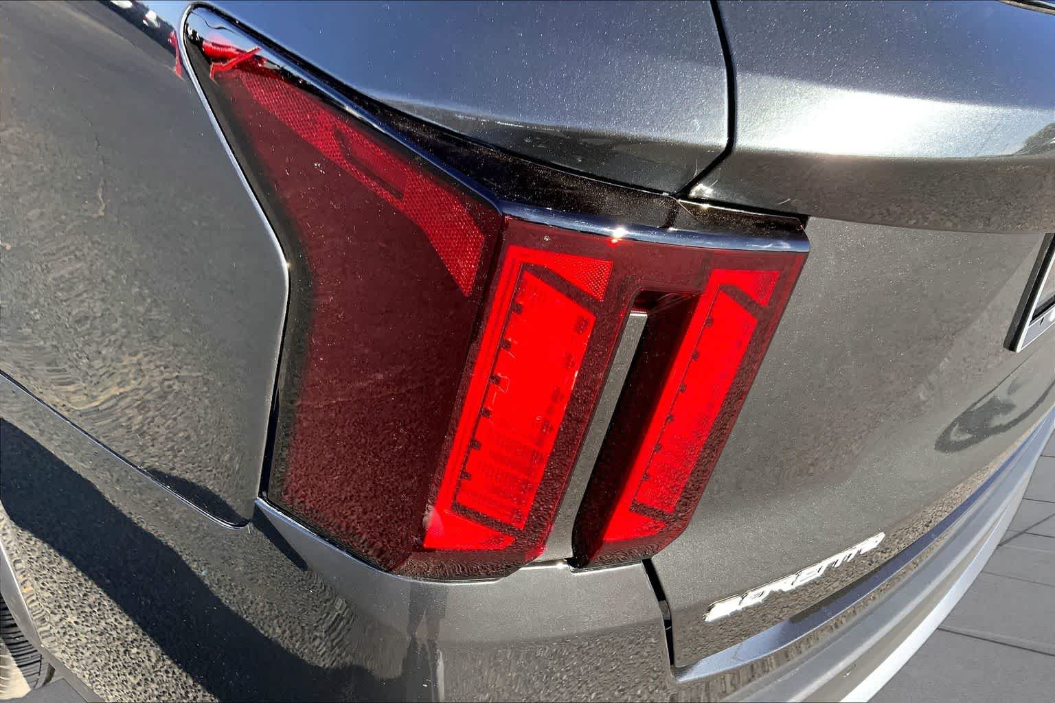 Used 2025 Interstellar Gray Kia EX image 29
