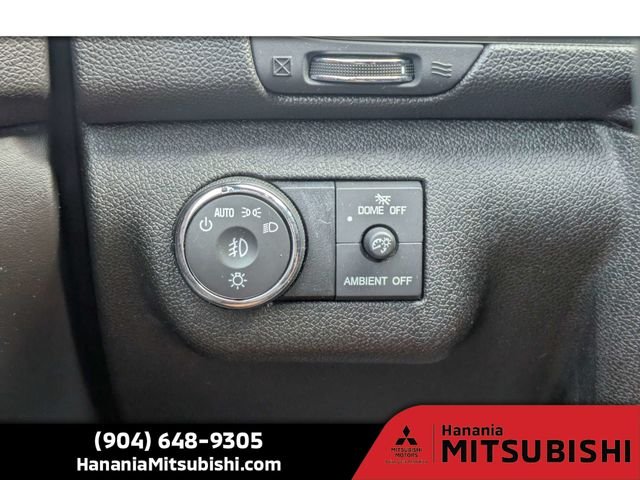 Used 2017 Red Chevrolet Premier image 25