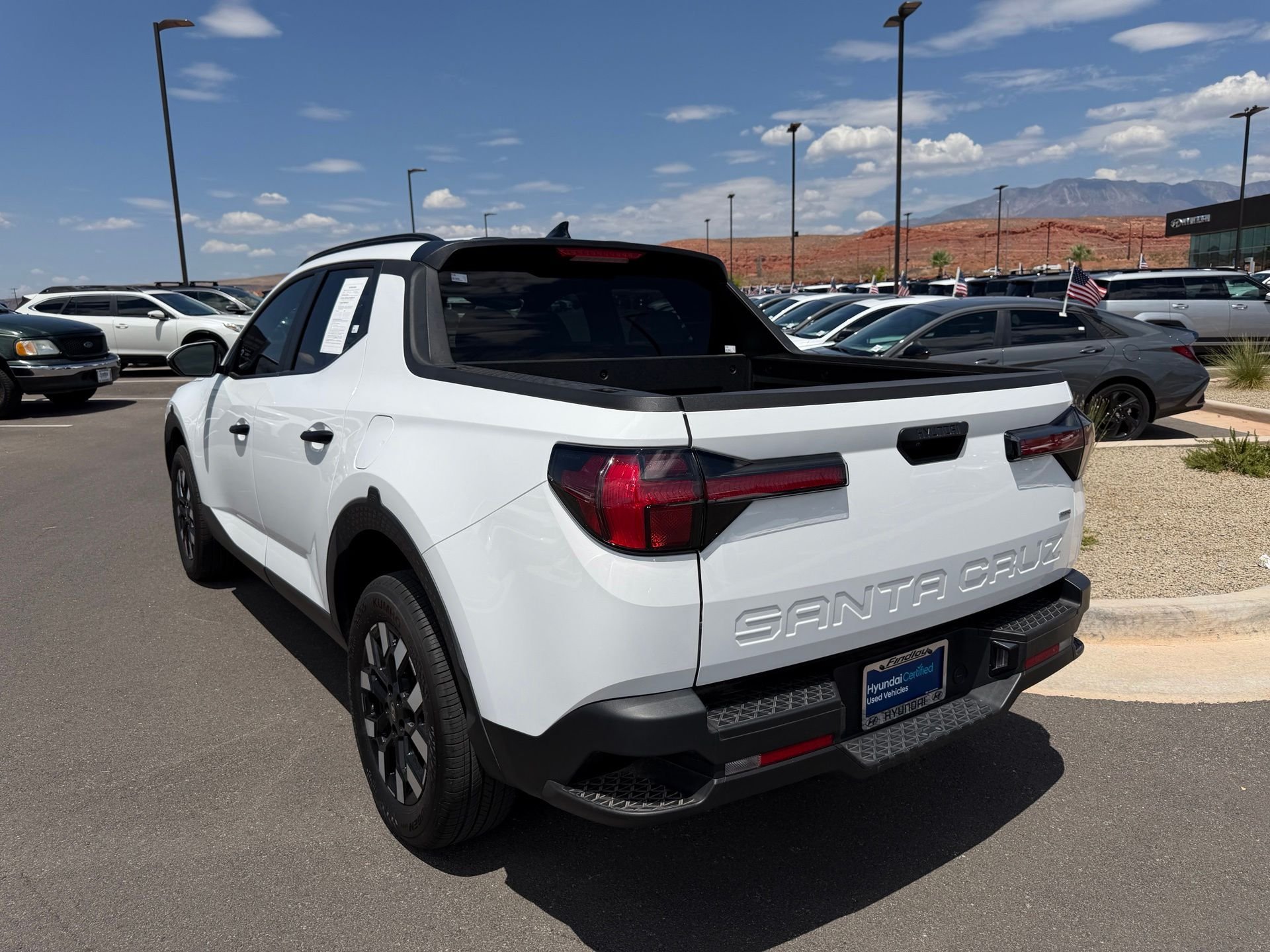 Certified Used 2025 White Hyundai SEL image 9