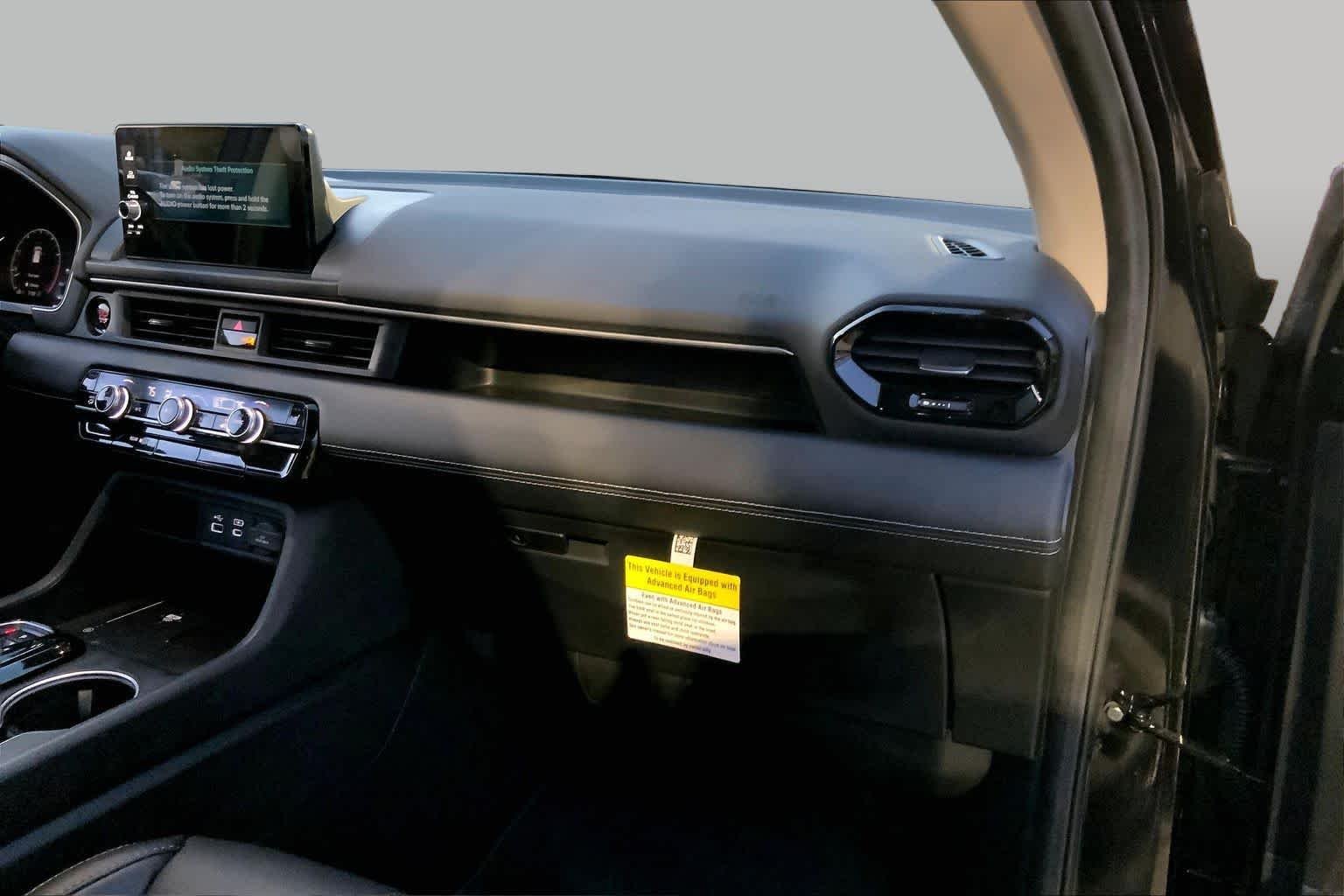 Used 2025 Crystal Black Pearl Honda Touring image 19