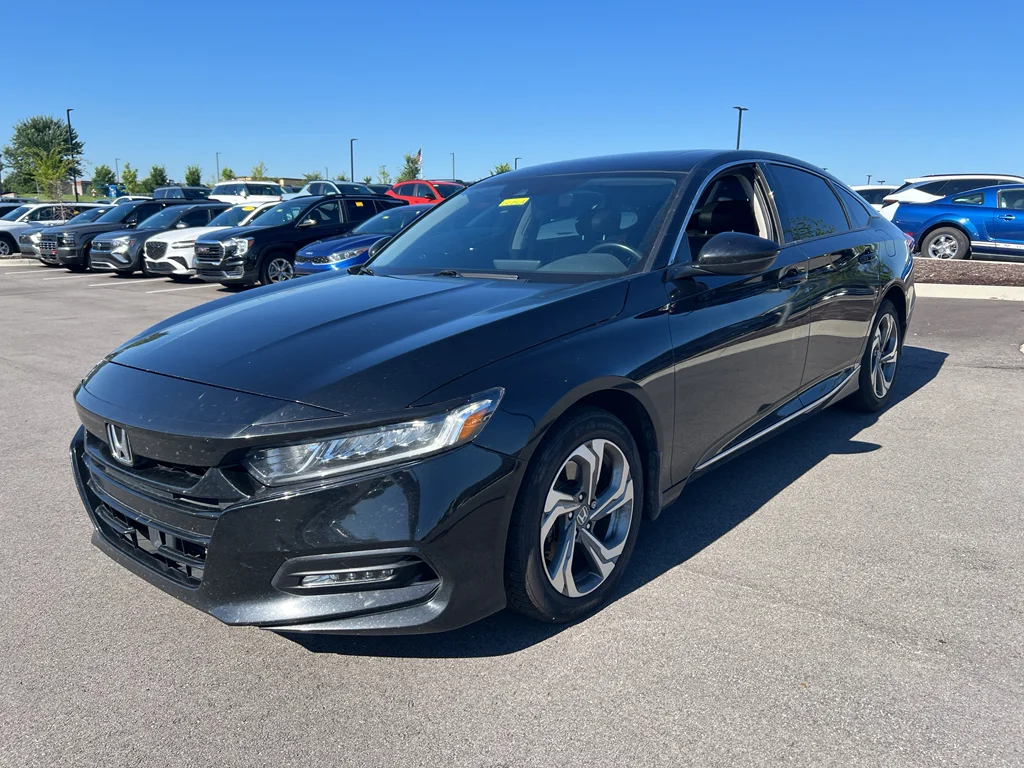Used 2020 Platinum White Pearl Honda EX-L image 3