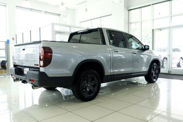 New 2026 Solar Silver Metallic Honda TrailSport image 4