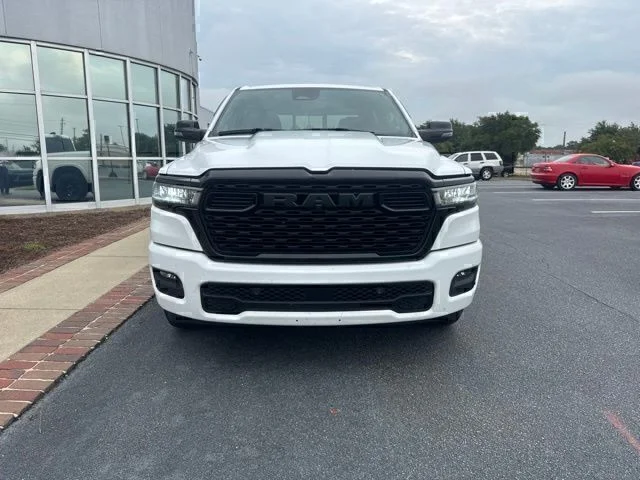 Used 2025 White Ram Big Horn/Lone Star image 3