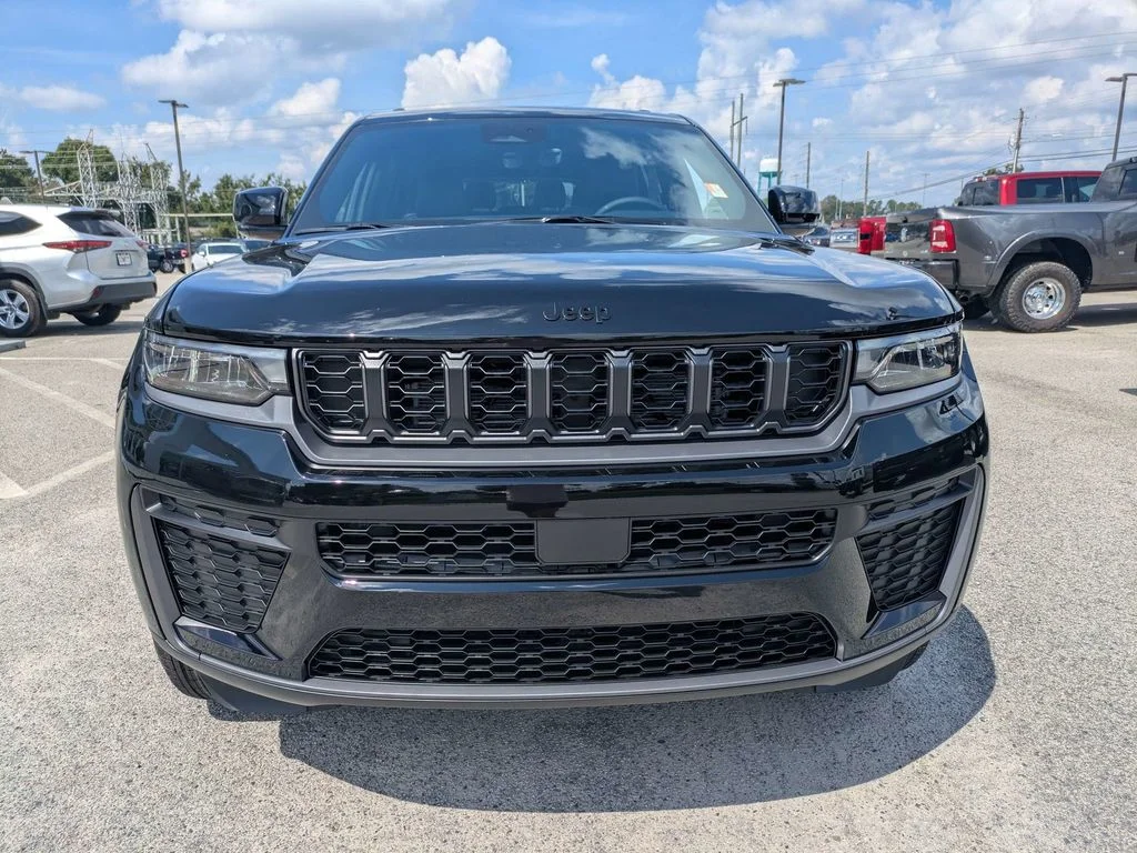 New 2027 High-Gloss Black Paint Jeep  image 9