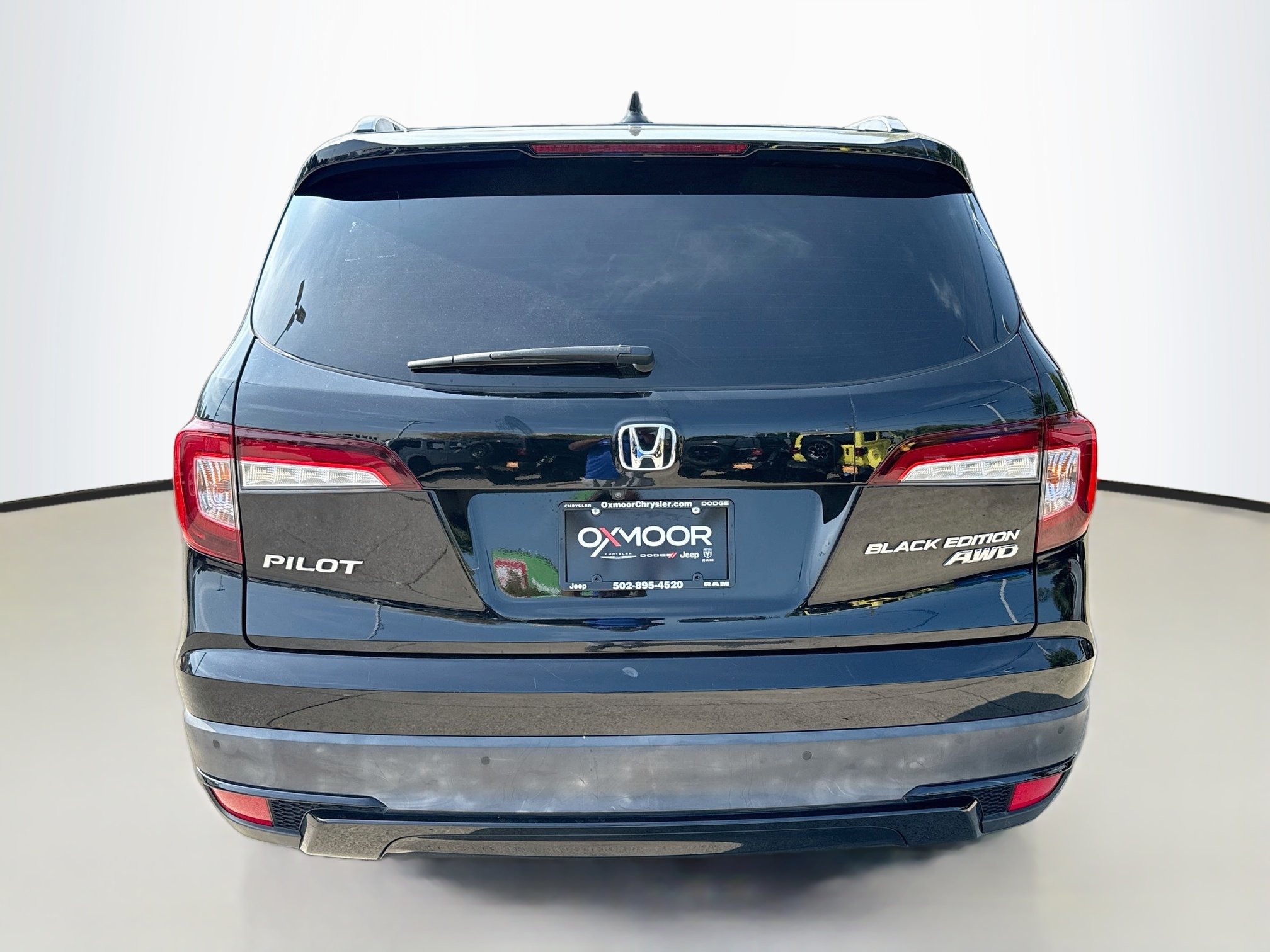 Used 2021 Crystal Black Pearl Honda Black Edition image 6