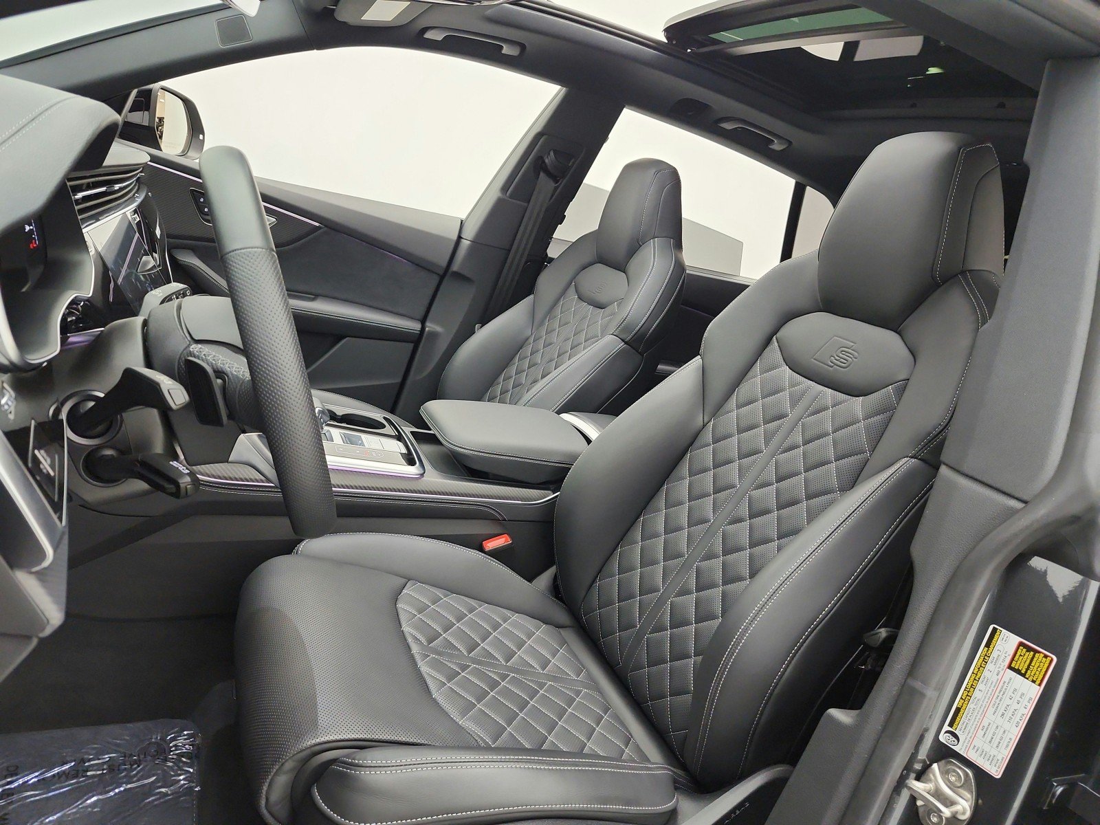 Used 2025 Daytona Gray Pearl Effect Audi Premium Plus image 10