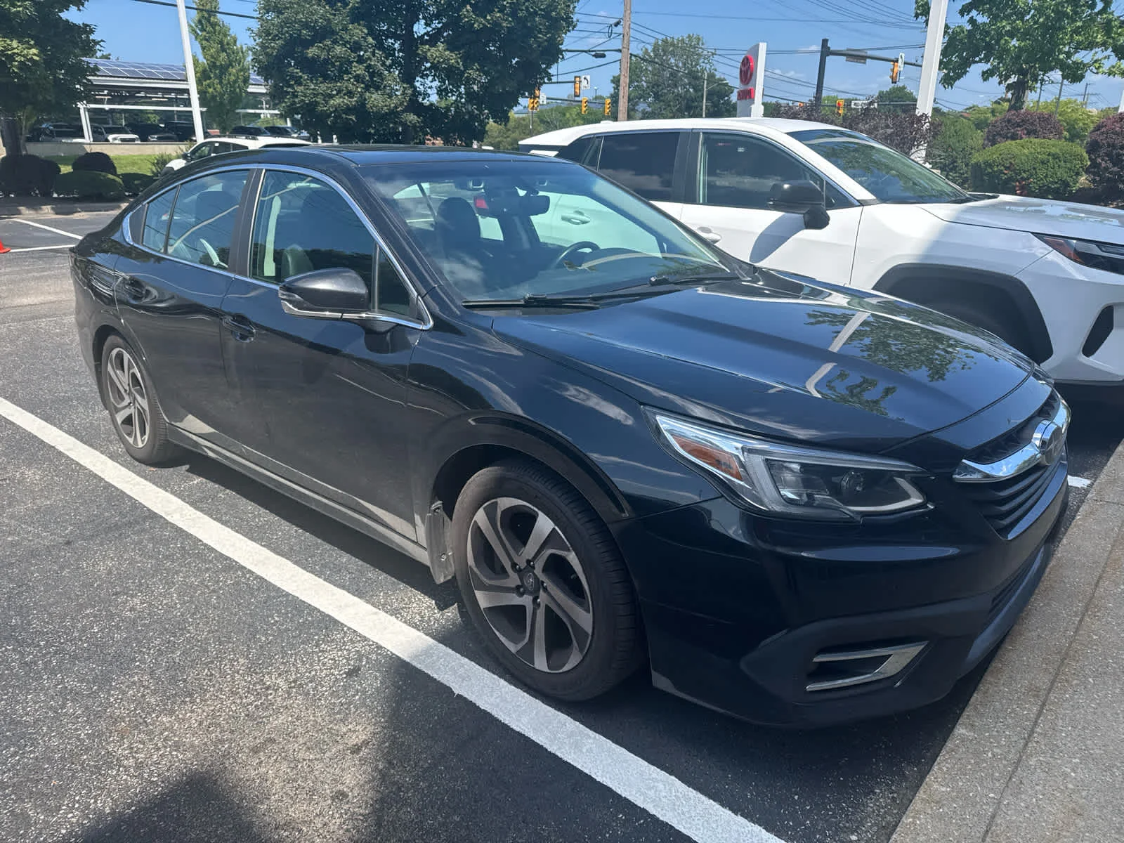 Used 2020 Crystal Black Silica Subaru Limited image 10