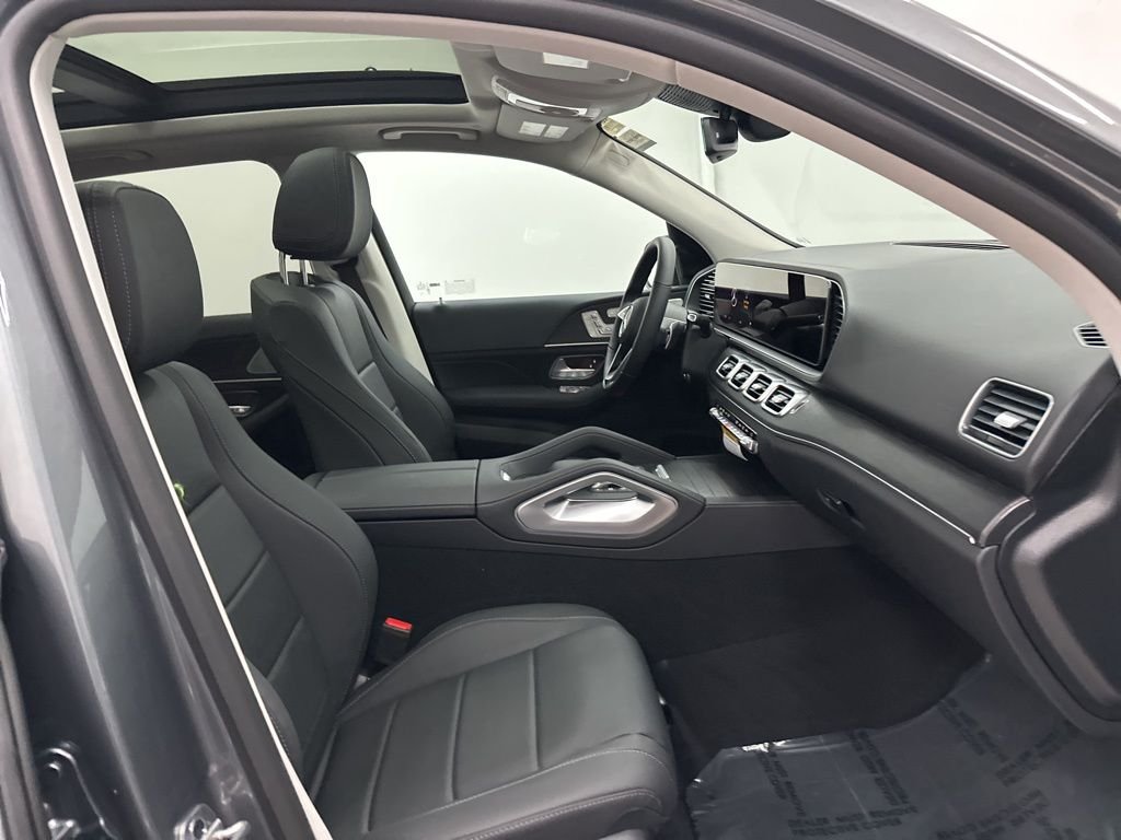 Used 2026 Gray Mercedes-Benz GLE 350 image 30