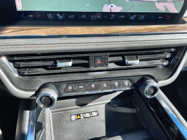2027 Chevrolet Tahoe photo 25 of 44