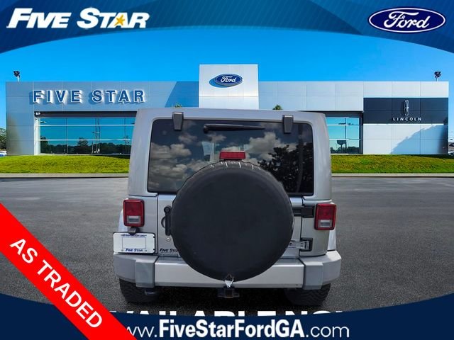 Used 2016 Silver Jeep Unlimited Sahara image 9
