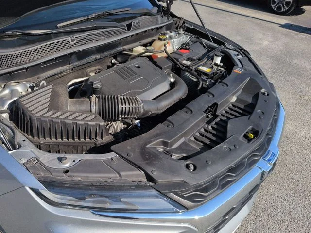 Used 2023 Gray Chevrolet LT image 37
