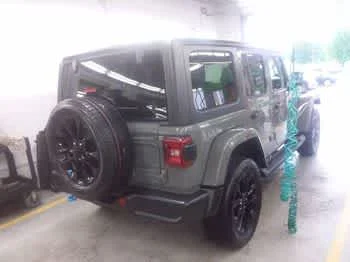 Used 2023 Sting-Gray Clearcoat Jeep Sahara image 3