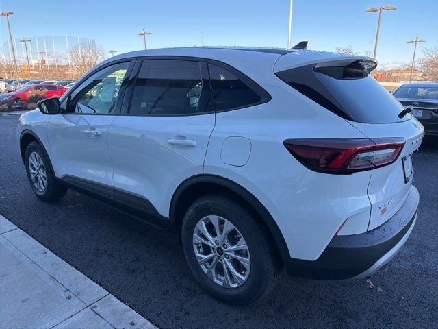 New 2026 Oxford White Ford Active® image 5