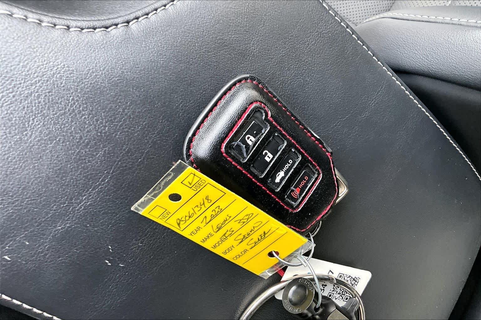 Used 2023 Iridium Lexus F SPORT image 15