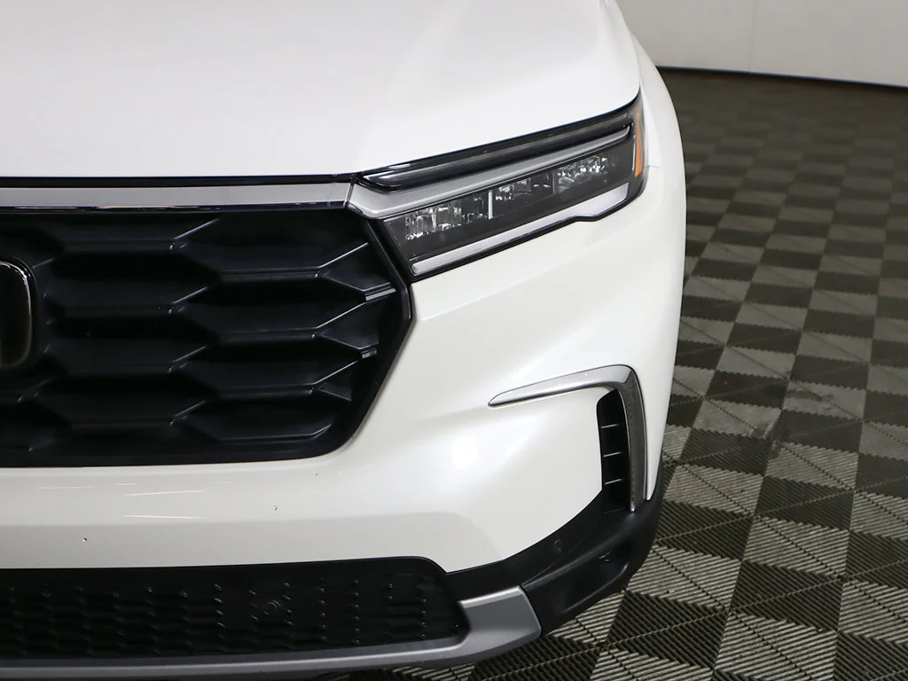 2025 Honda Pilot EX-L - Photo 14