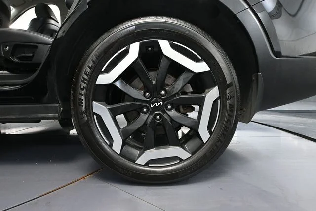 2023 Kia Telluride EX X-Line - Photo 11