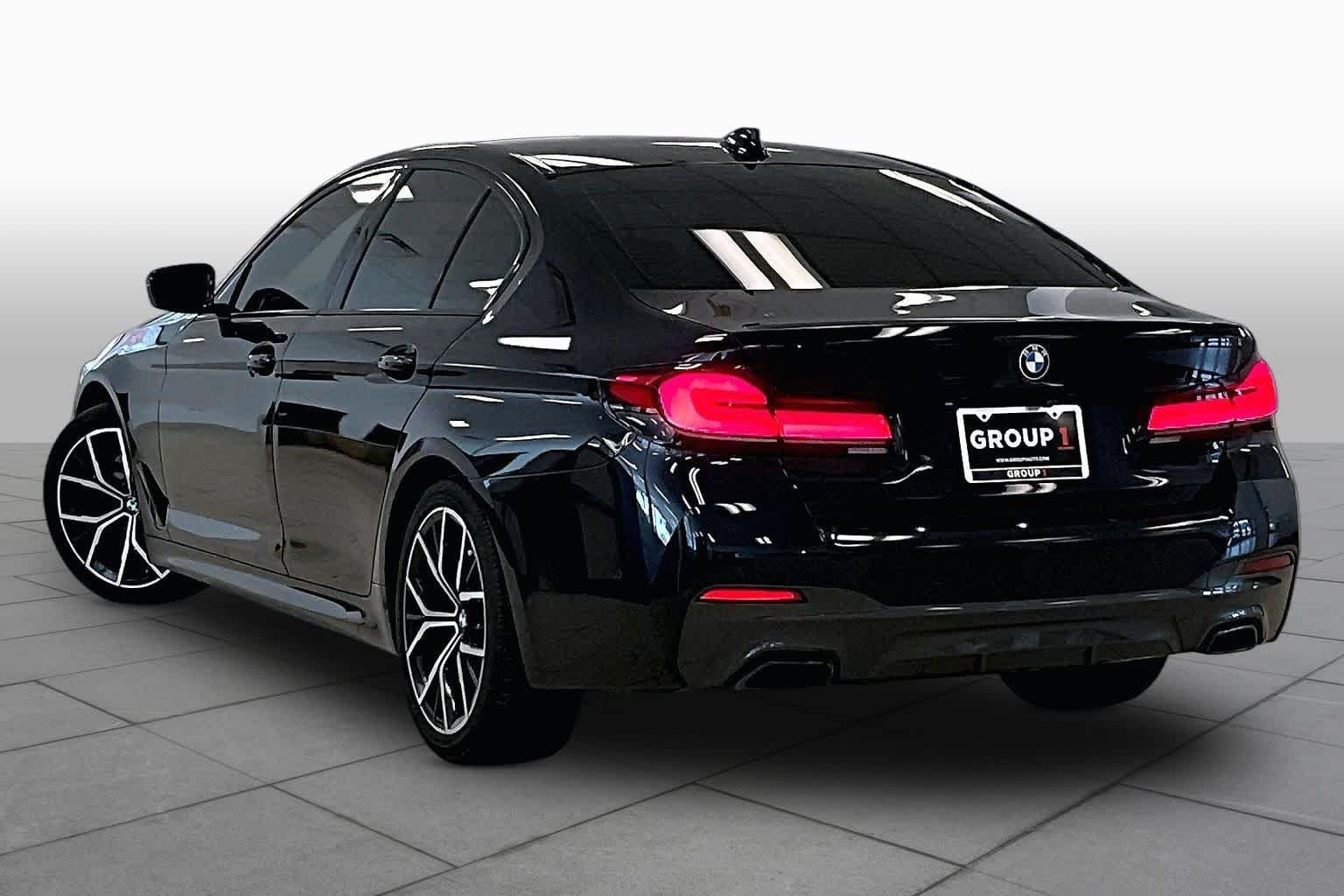 Used 2021 Carbon Black Metallic BMW 530i image 10