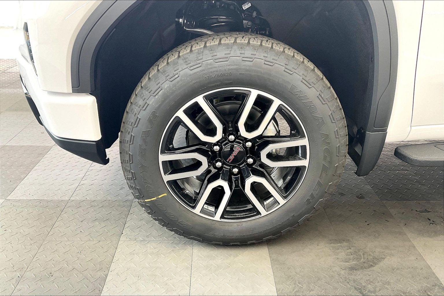2026 GMC Sierra 1500 AT4 - Photo 14