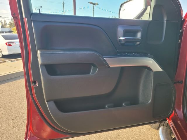 Used 2018 Red Chevrolet LT image 18
