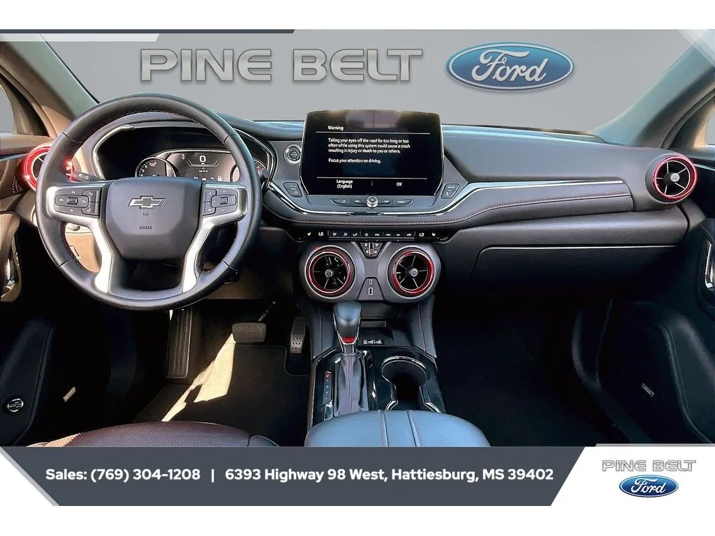 Used 2025 Sterling Gray Metallic Chevrolet RS image 13