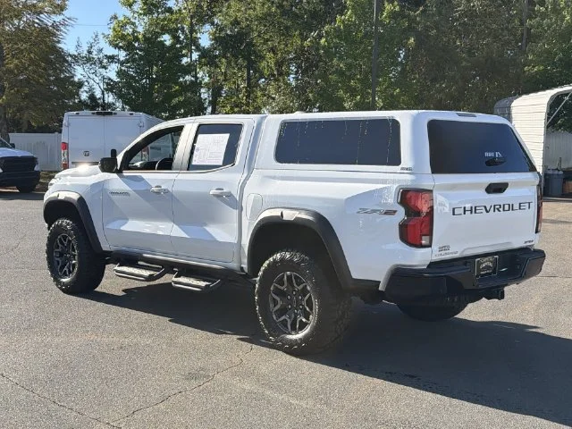 Used 2025 White Chevrolet ZR2 image 14