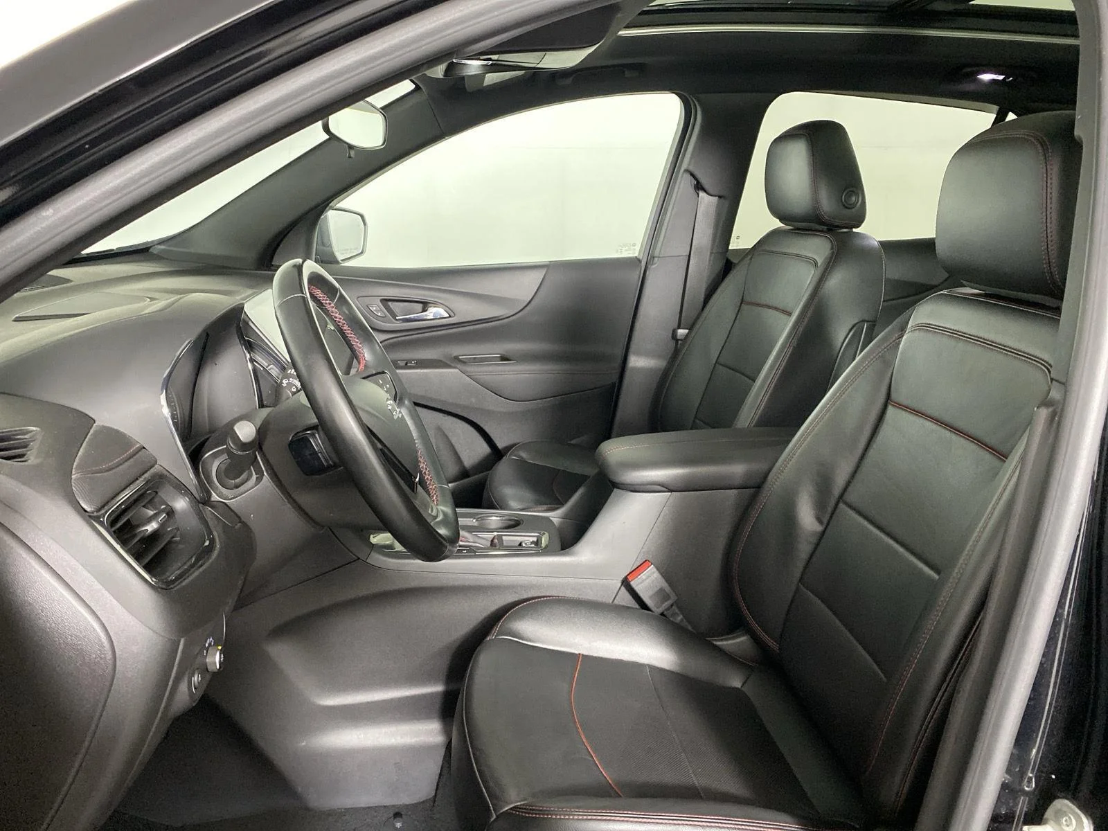 Used 2024 Mosaic Black Metallic Chevrolet RS image 13