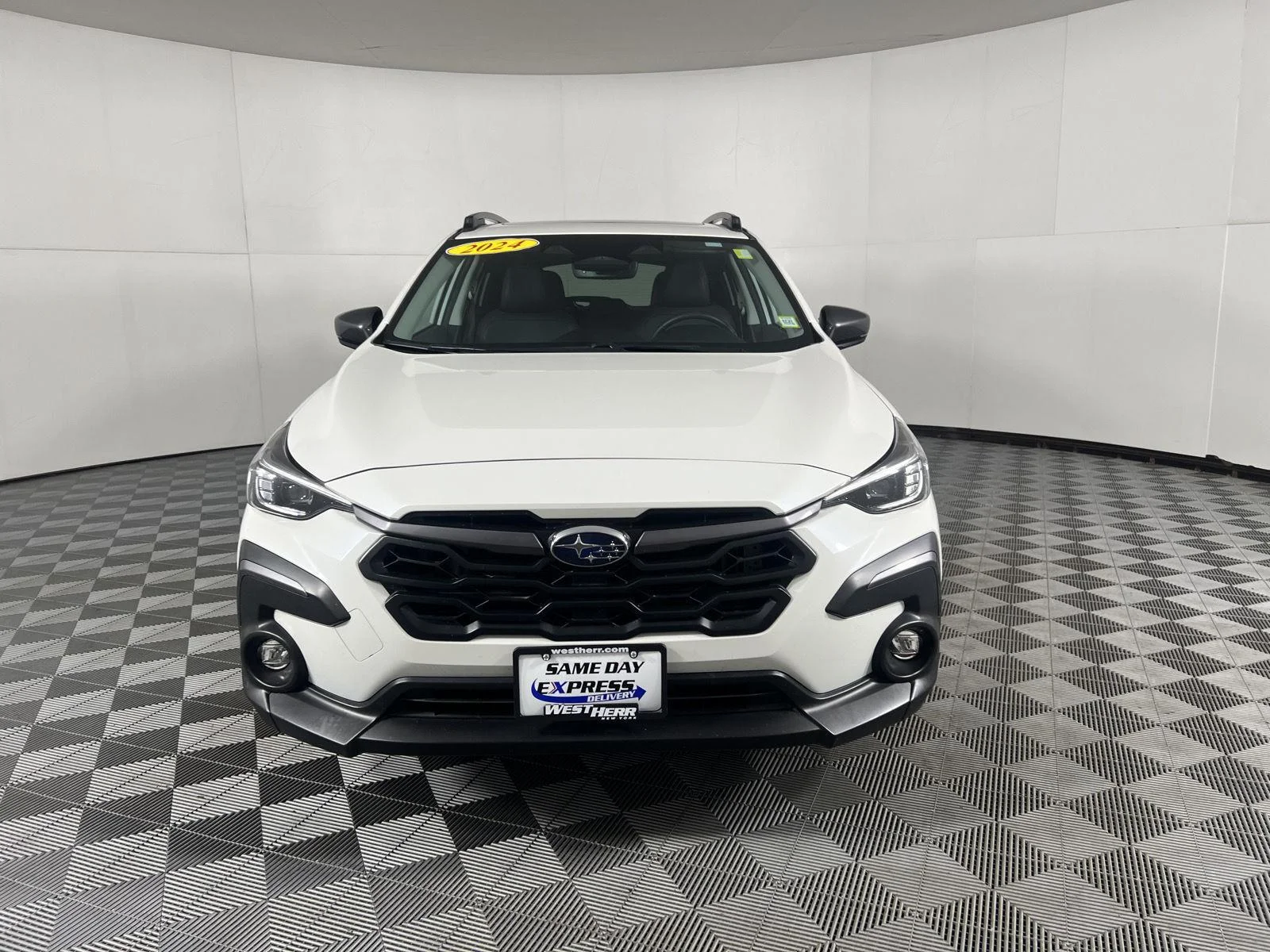 Used 2024 Wh Subaru Limited image 18