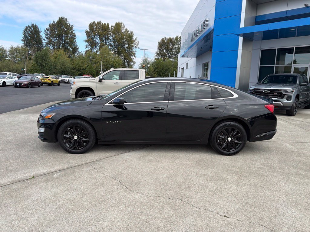 Used 2024 Chevrolet Malibu 1LT with VIN 1G1ZD5ST0RF137121 for sale in Arlington, WA