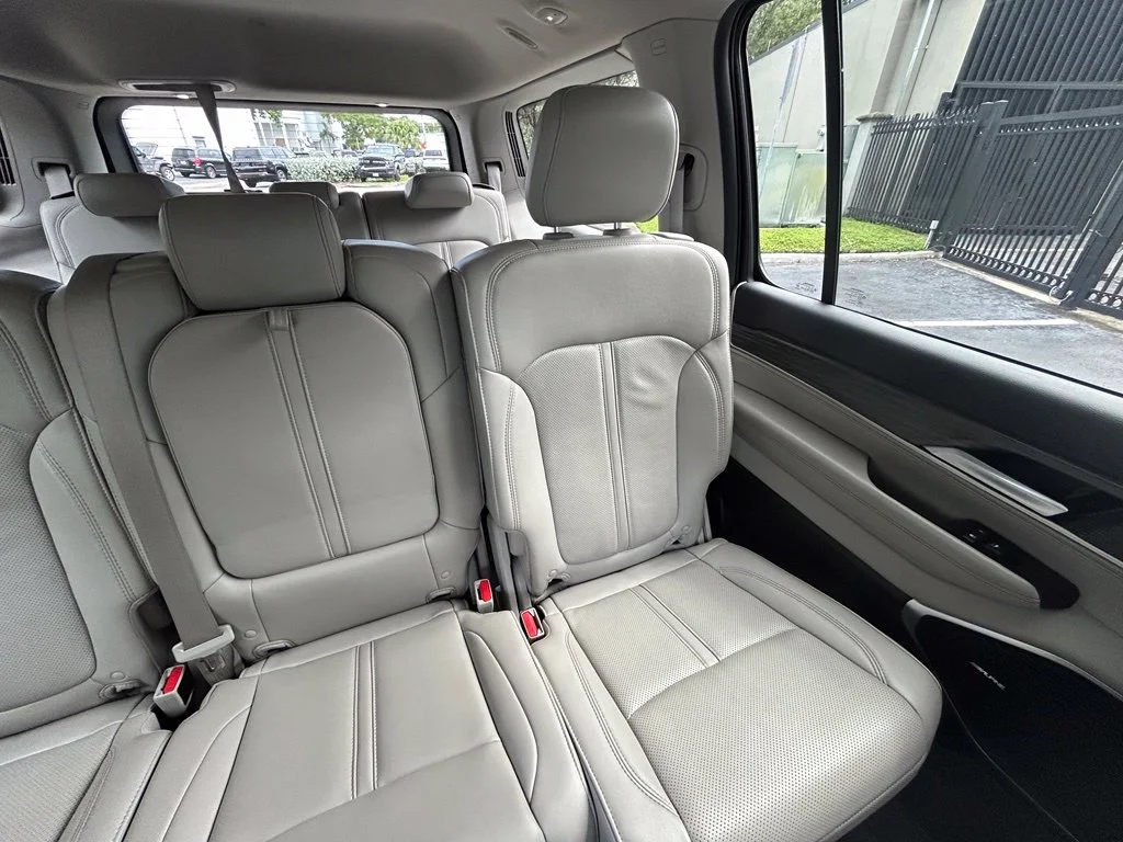 Used 2024 White Jeep Series II image 14