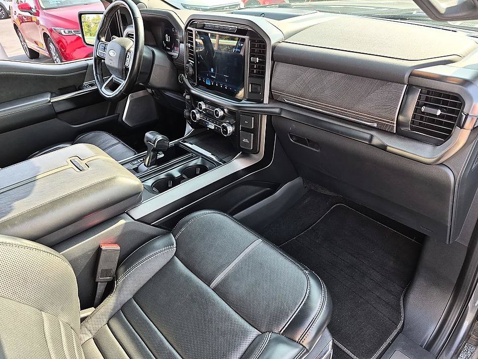 Used 2023 Gray Metallic Ford Platinum image 39