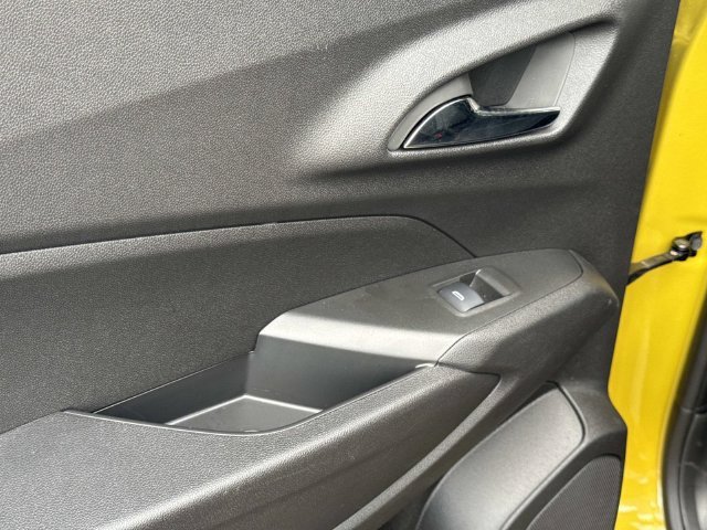 2025 Chevrolet Trax Activ - Photo 10