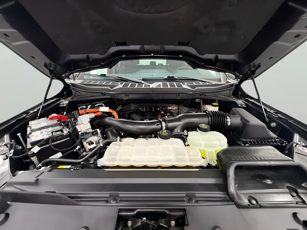 2024 Ford F-150 XLT - Photo 39