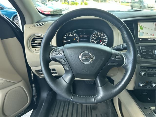 Used 2020 Black Nissan SL image 15