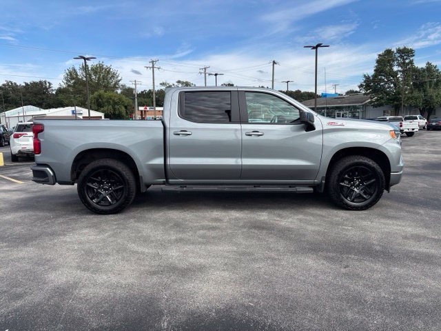 Used 2026 Sterling Gray Metallic Chevrolet RST image 4