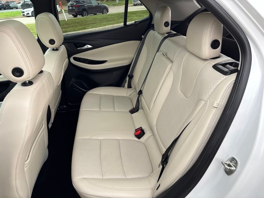 Used 2021 White Frost Buick Essence image 34